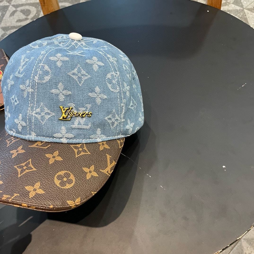 Louis Vuitton Caps